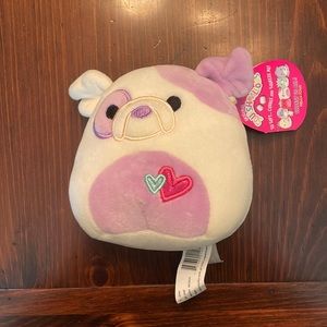 NEW SQUISHMALLOW 4”: Danielle